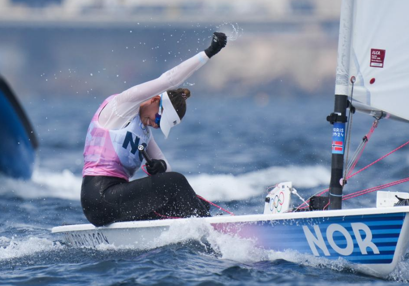 标枪比赛中,挪威选手创下新纪录 标枪比赛中,挪威选手创下新纪录