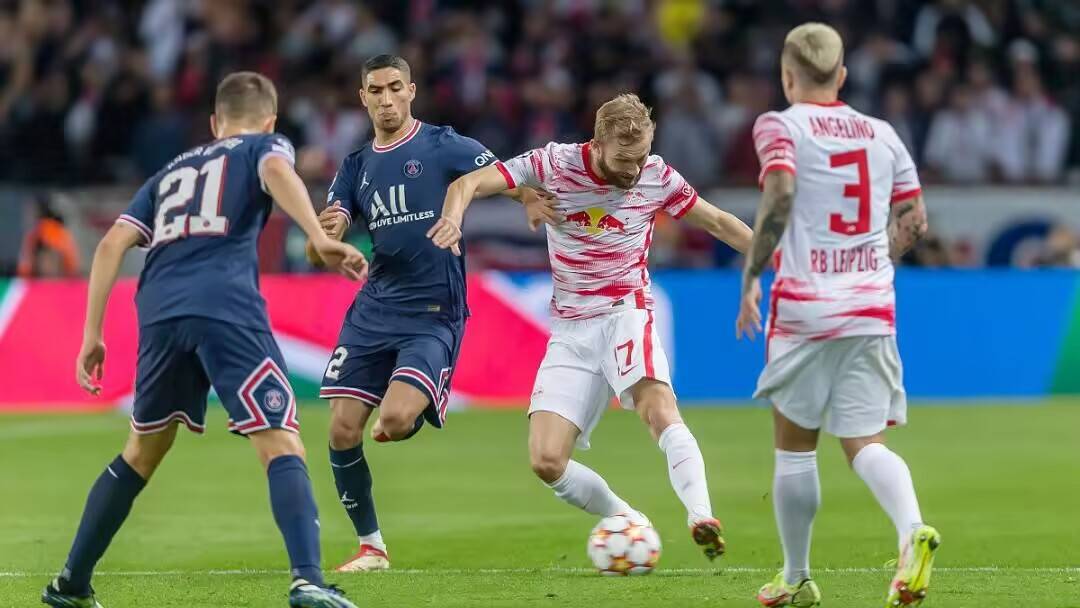 纽伦堡球队充满干劲,冲击联赛前列! 纽伦堡球队充满干劲,冲击联赛前列!