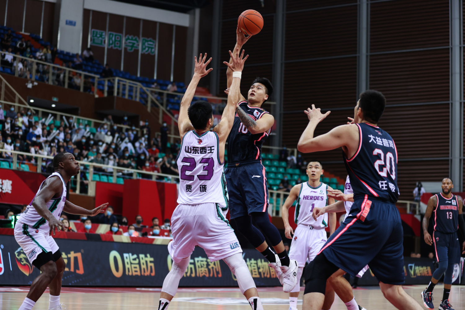 爱体育官方网站-山东鲁能在主场战胜乌鲁木齐,取得连胜