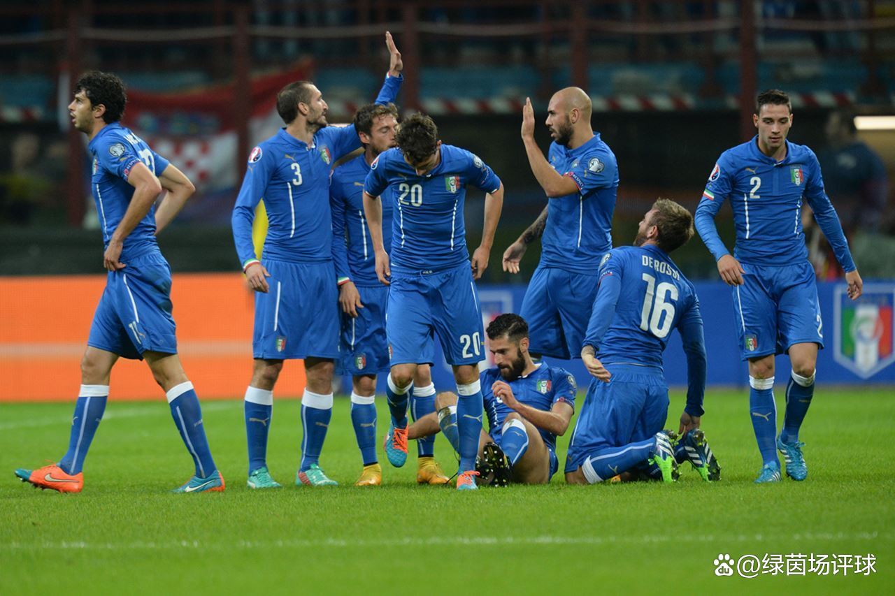 意大利连续三场胜利，稳步晋级欧预赛淘汰赛