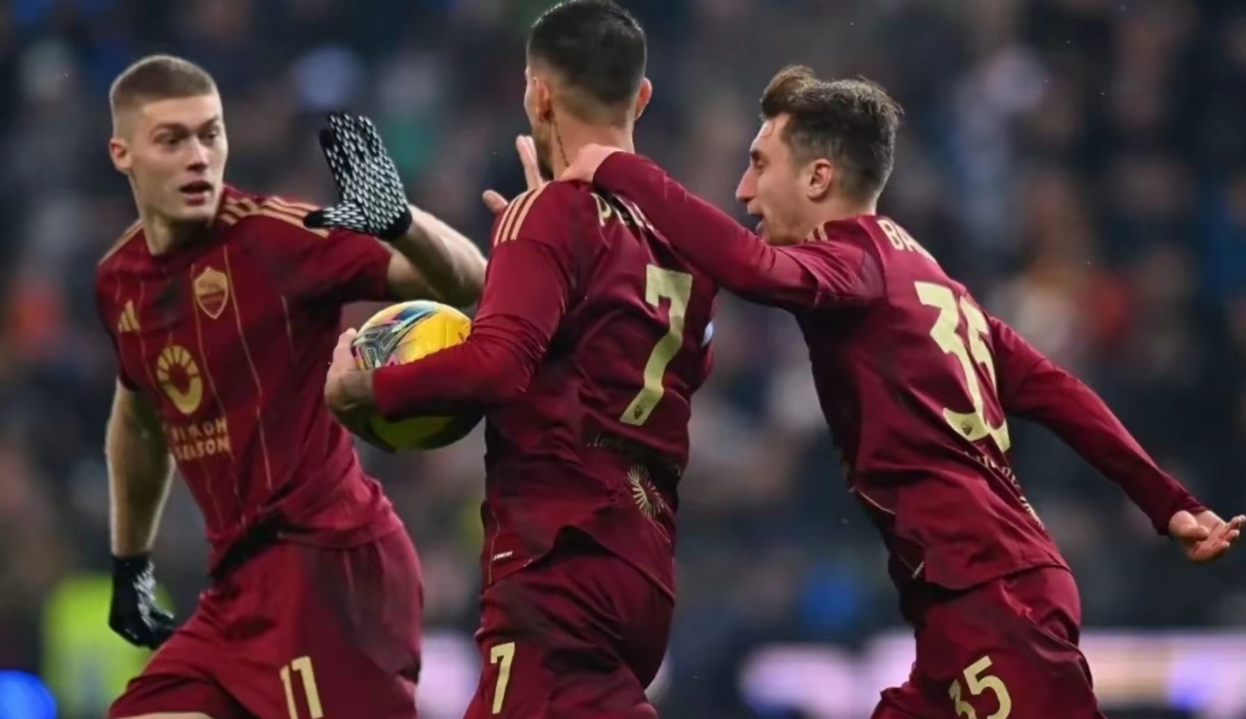 意甲比赛中球员的强力射门,打破僵局取胜 意甲比赛中球员的强力射门,打破僵局取胜