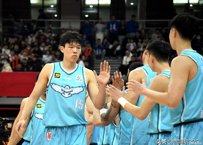 浙江男篮迎战青岛队,争夺季后赛资格 浙江男篮迎战青岛队,争夺季后赛资格