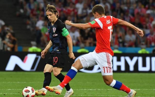 瑞典对阵克罗地亚,足球场上异军突起 瑞典对阵克罗地亚,足球场上异军突起