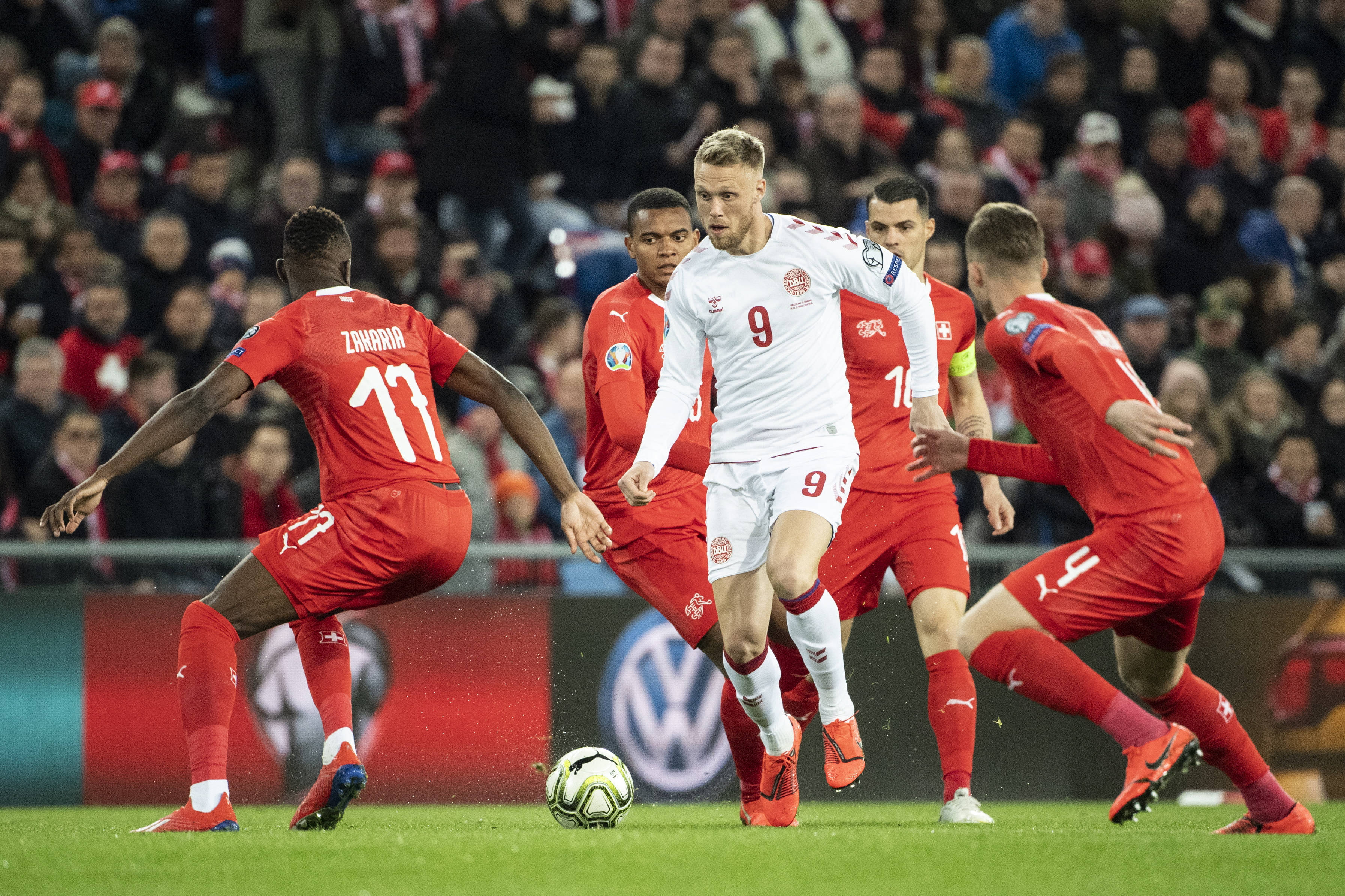 爱体育官网-欧预赛比赛全面搜罗,各队优势与劣势分析