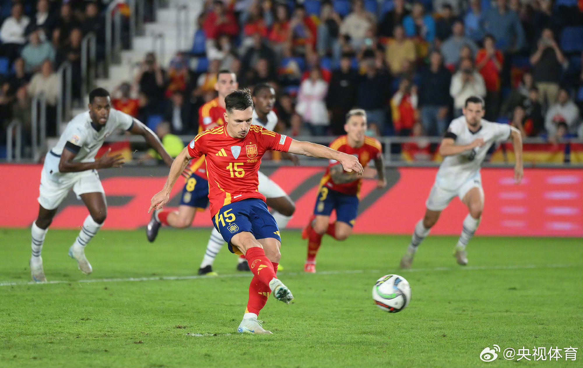 爱体育-瑞典队客场1-1战平克罗地亚,保持不败