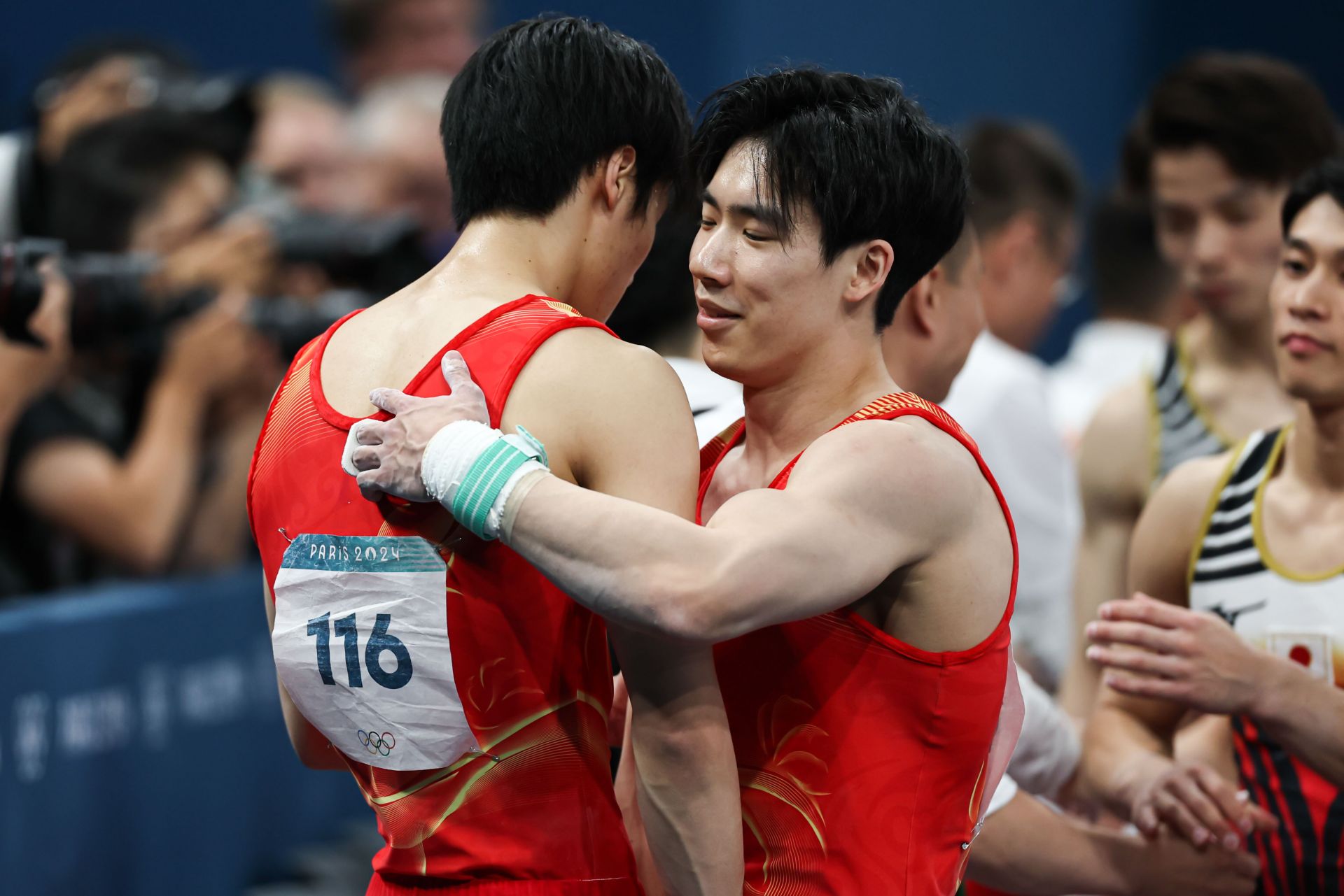 体操男子团体在团体赛中力压对手夺冠 体操男子团体在团体赛中力压对手夺冠