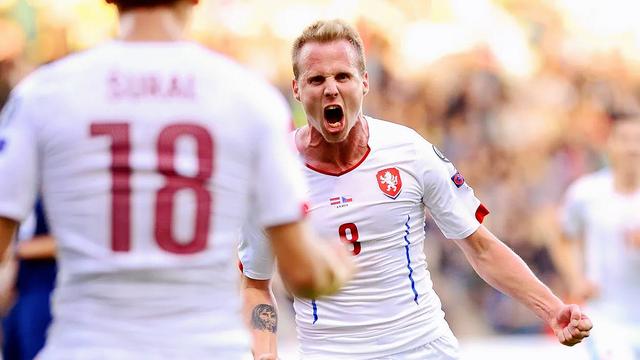 英格兰客场1-0击败捷克，豪取三分