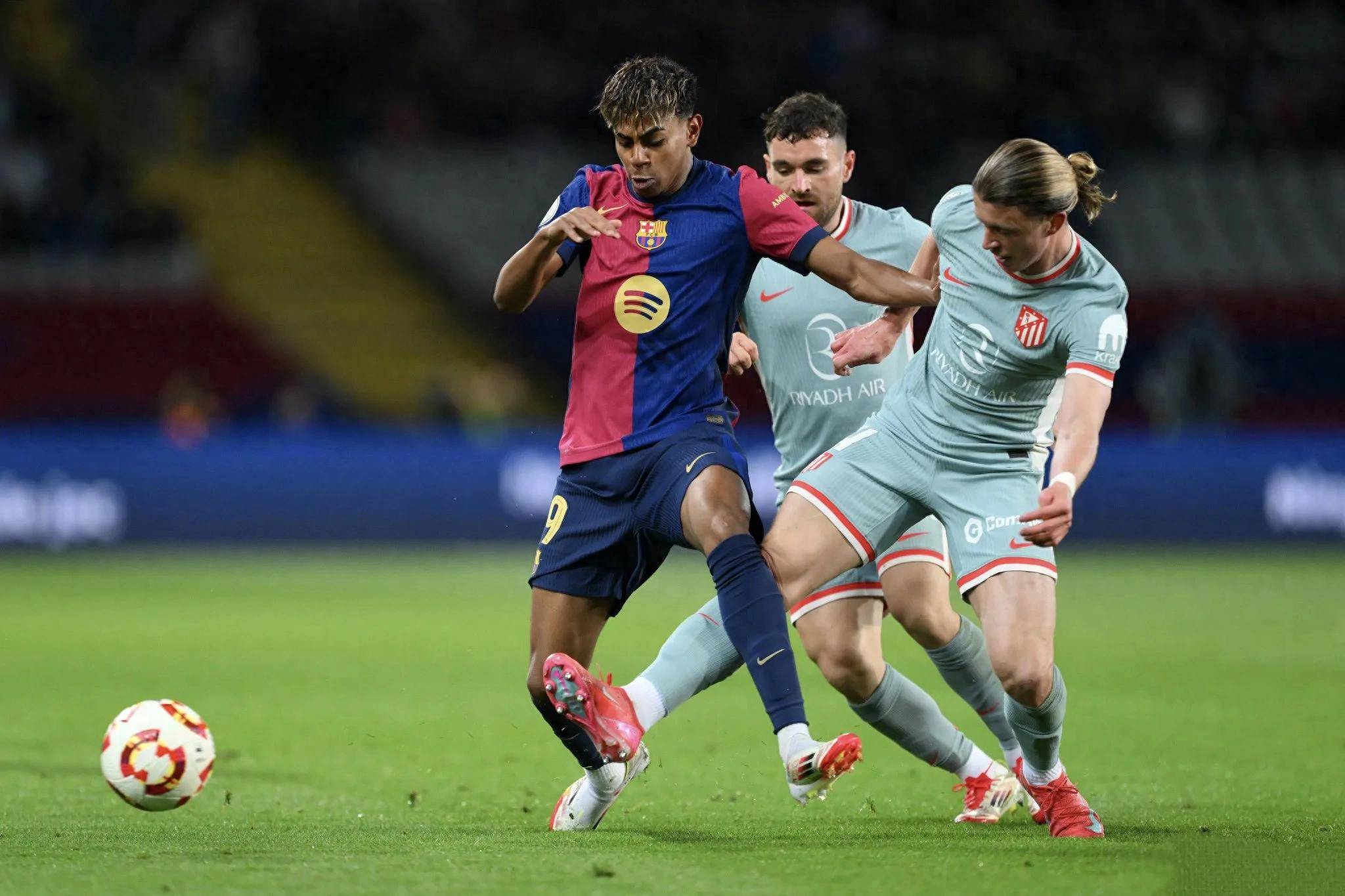 赫塔菲主场大胜巴萨,实现惊人逆袭 赫塔菲主场大胜巴萨,实现惊人逆袭