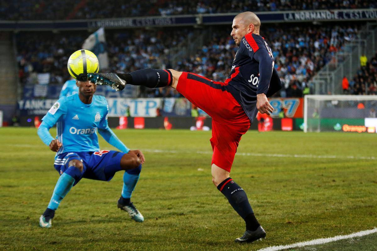 爱体育官方网站-卡昂客场险胜,喜获宝贵三分