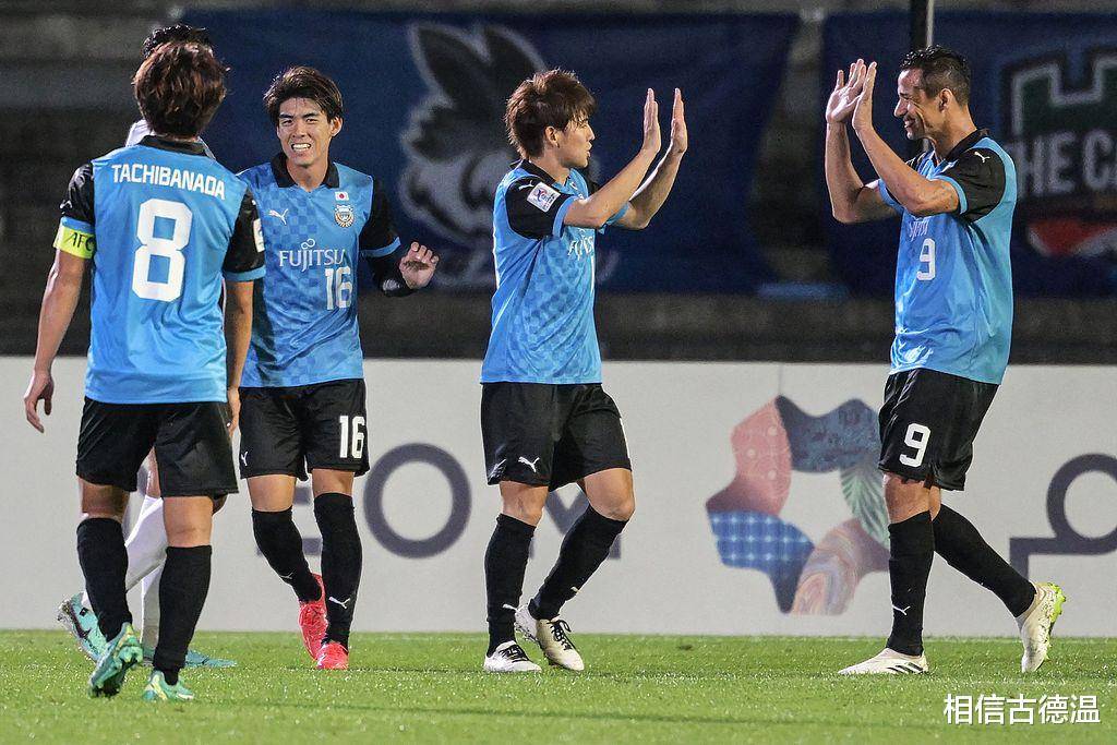 大阪钢巴主场取得胜利,晋级前进 大阪钢巴主场取得胜利,晋级前进