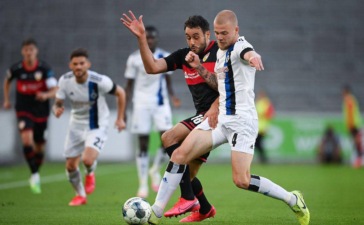 云达不莱梅努力为下场比赛做准备 云达不莱梅努力为下场比赛做准备