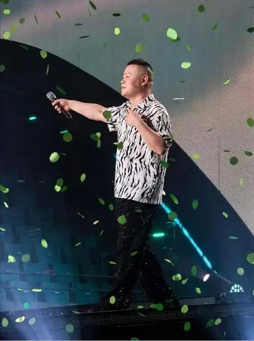 爱体育-爱沙尼亚篮球联赛冠军产生,赛后庆功宴举行