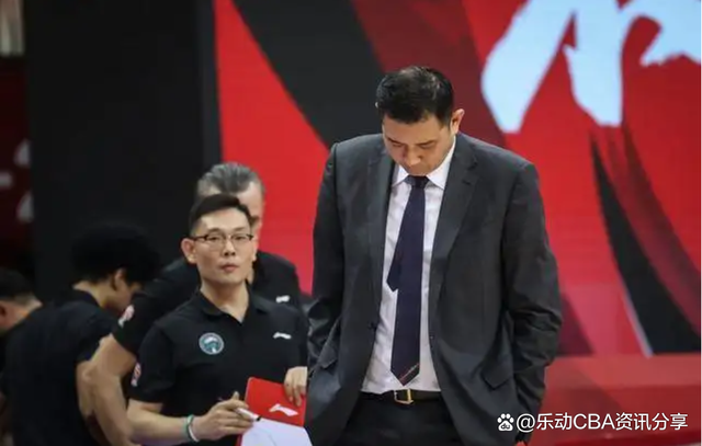 爱体育-火箭队主帅丹东尼确诊新冠肺炎,需暂时停止执教