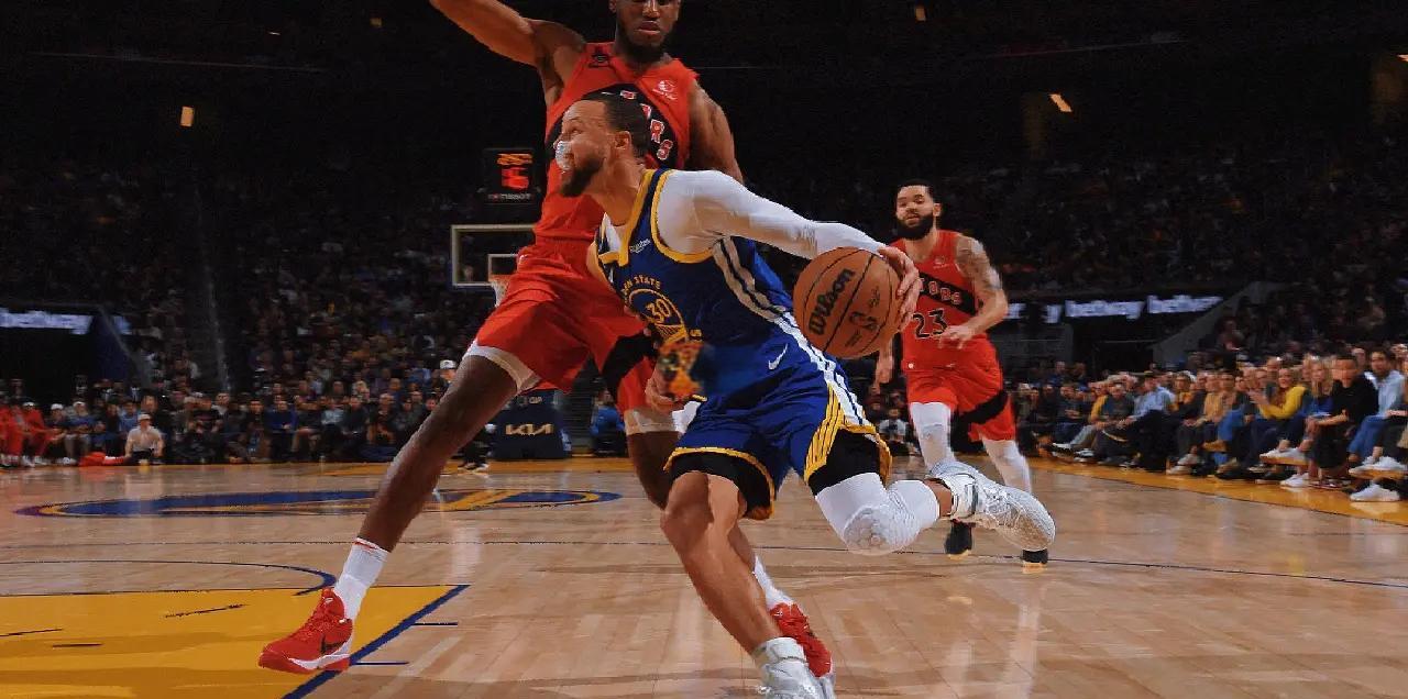 爱体育官方网站-外线手感爆棚,猛龙取得横扫勇士的胜利