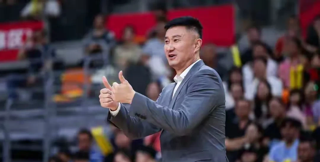 一支实力雄厚的球队在最新一轮比赛中再次证明了自己的实力 一支实力雄厚的球队在最新一轮比赛中再次证明了自己的实力